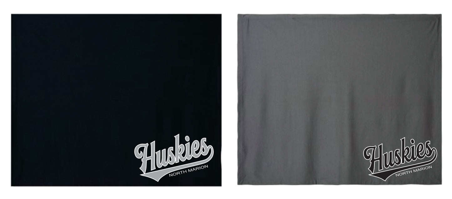 Huskies Gildan Stadium Blanket